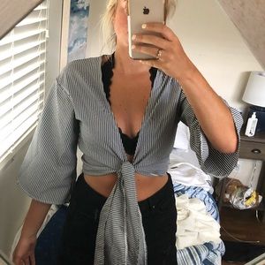 Front tie striped shirt